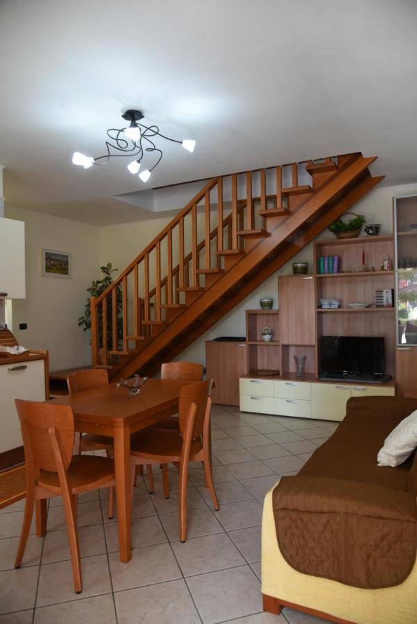 סיפונטו Villa Mamitas - Terrazza Panoramica - Box Privato - Servizio Spiaggia מראה חיצוני תמונה