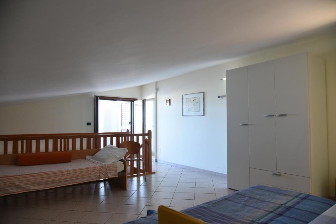 סיפונטו Villa Mamitas - Terrazza Panoramica - Box Privato - Servizio Spiaggia מראה חיצוני תמונה