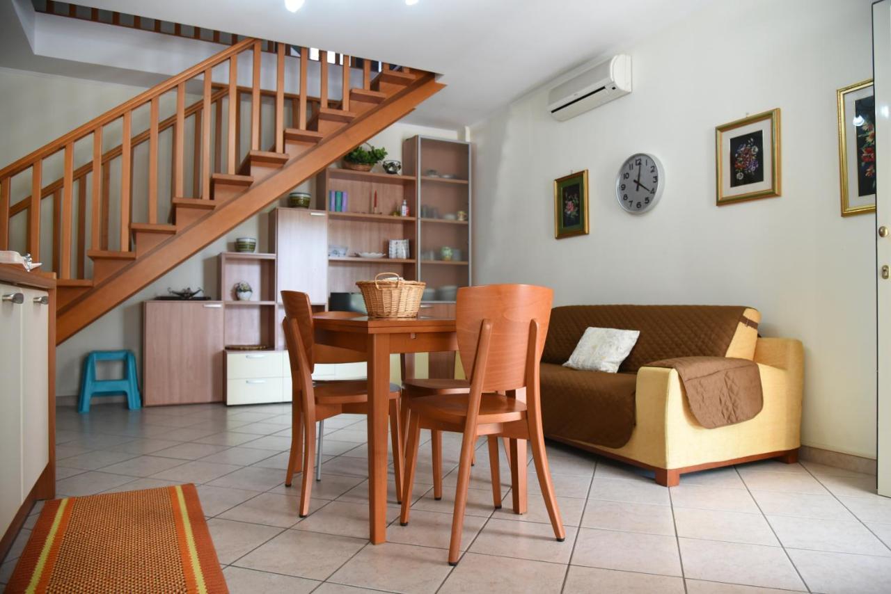 סיפונטו Villa Mamitas - Terrazza Panoramica - Box Privato - Servizio Spiaggia מראה חיצוני תמונה